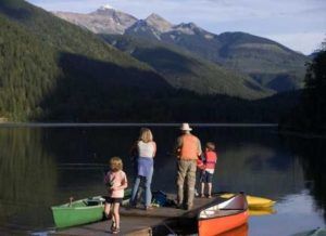 Family enjoying Griffin Lake Cabin Rental in Revelstoke BC Canada